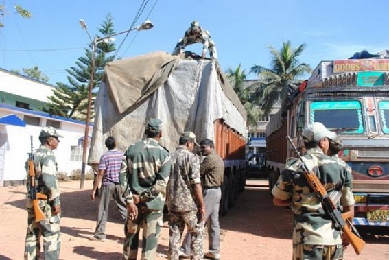 BSF 195BN recovered Rs. 1 crore worth huge quantity of phensydils from Ranir Bazaar BSF 195BN recovered Rs. 1 crore worth huge quantity of phensydils from Ranir Bazaar